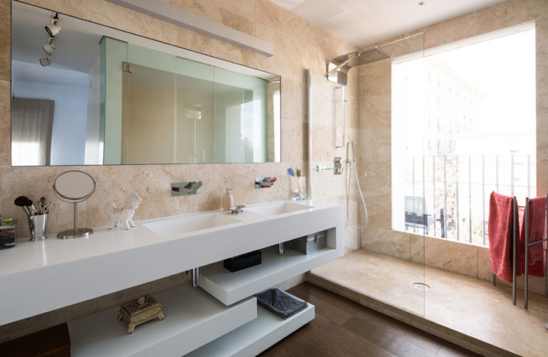 Reforma vivienda LG en Sevilla