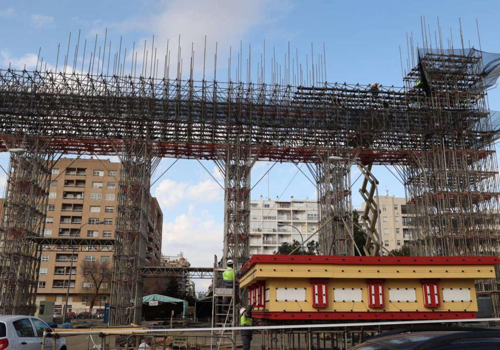 Portada feria-en construcción